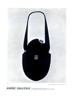 André Dallioux (Handbags) 1949 Sac Antilope noir, Photo Schall