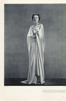 Molyneux 1935 Pink Satin Evening Gown And Cape, Photo Georges Saad