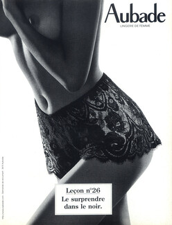 Aubade (Lingerie) 1998 Leçon n°26, Lace Panties, Photo Hervé Lewis
