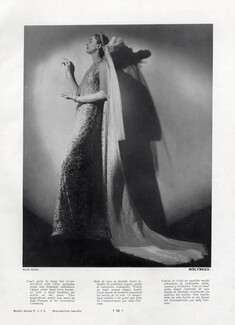 Molyneux (Couture) 1937 Court Gown, Photo Kollar
