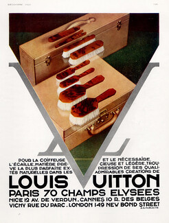 Louis Vuitton (Toiletries Bag) 1929 Pour le Nécessaire et la coiffure... Tortoiseshell Brushes