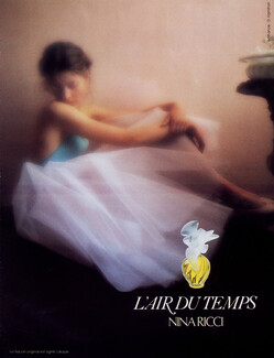 Nina Ricci (Perfumes) 1984 L'Air du Temps, David Hamilton, Ballerina