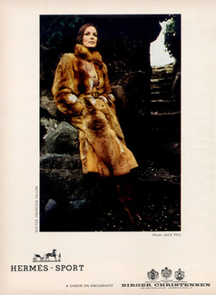 Hermès (Sportswear) 1971 Fur Coat, Photo Jacques Peg