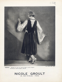 Nicole Groult (Couture) 1928 Evening Velvet Coat, Photo New-York Times