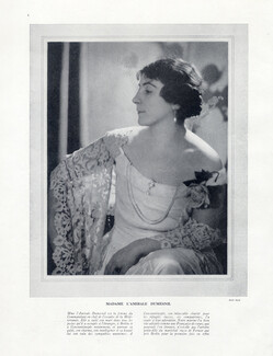 Man Ray 1925 Madame l'Amirale Dumesnil, portrait