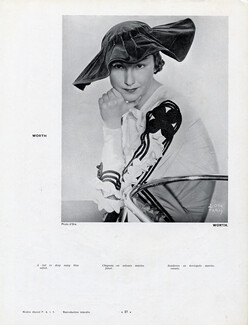 Worth 1934 Hat in deep navy blue velvet, Photo Madame D'Ora, Fashion Photography