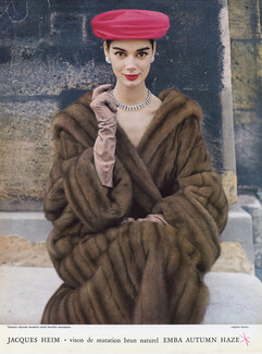 Jacques Heim (Fur Coat) 1956 Photo Virginia Thoren