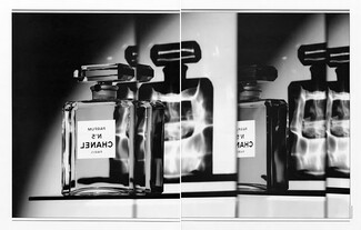 Chanel (Perfumes) 1987 Numéro 5, Photo Daniel Jouanneau