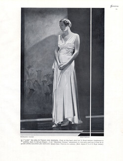 Madeleine Vionnet (Couture) 1932 Evening Gown, Boris Lipnitzki
