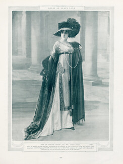 Monna Delza 1909 Photo Félix, theatre costume