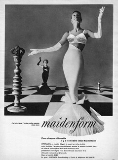 Maidenform 1962 Chess game, Jeu d'échecs, Brassiere