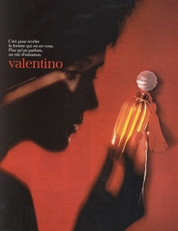 Valentino (Perfumes) 1987