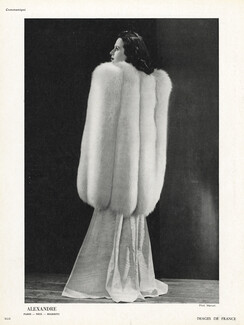 Alexandre (Fur Clothing) 1941 Photo Manuel