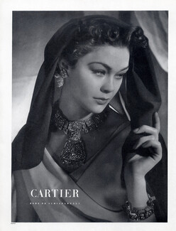 Cartier 1935 Robe de Schiaparelli, Photo Horst