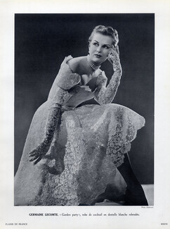 Germaine Lecomte 1951 white lace embroidery cocktail dress, Photo Edgar Elshoud