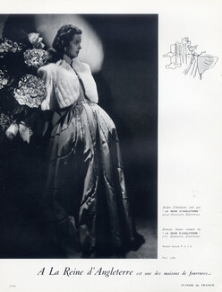 A La Reine d'Angleterre 1939 Ermine Bolero for Danielle Darrieux, Photo Joffé