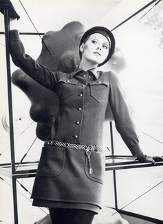 Yves Saint-Laurent (Couture) 1967 Photo Dominique Laporte, Racine