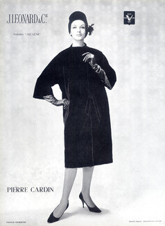 Pierre Cardin 1960 Velvet Coat, Photo Seeberger