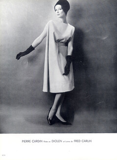 Pierre Cardin (Couture) 1960 Photo Roland de Vassal, Fred Carlin