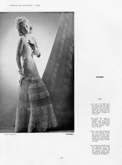 Chanel 1938 Lace dress, Photo Luigi Diaz