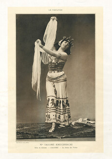 Mrs Salomé Krucenischi 1908 Salomé "La danse des voiles", Theatre Costume, 2 pages