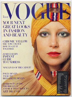 UK Vogue British Magazine 1969 August, Ossie Clark, Twiggy, Photo David Bailey, Helmut Newton, 112 pages