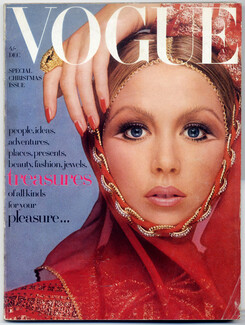 UK Vogue British Magazine 1969 December, Belinda Bellville, Barry Lategan, Erté, Yves Saint-laurent, 160 pages