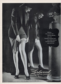 Larkwood (Hosiery, Stockings) 1944 Vamp-Toe*