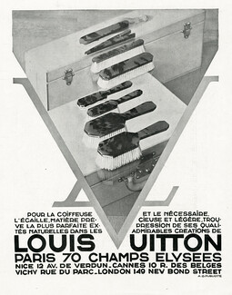 Louis Vuitton 1930 Hairbrush, Necessary in Tortoiseshell