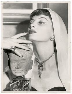 Sterlé 1948 Necklace, Earrings, Ring, Original Photo Press Guy Arsac