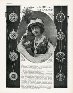 Le Bijou à la Mode, La Plaque 1910 Mlle Andréa Mielly, Photo Félix