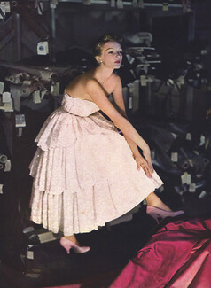 Christian Dior 1949 Robe à danser, Dentelle rose et fils d'or, Photo Meerson