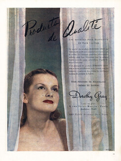 Dorothy Gray 1945