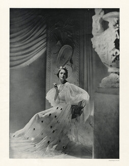 Madeleine Vionnet 1936 Photo George Hoyningen-Huene, Evening Gown