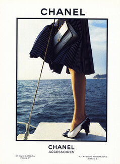 Chanel Accessoires 1984 Shoes, Handbag