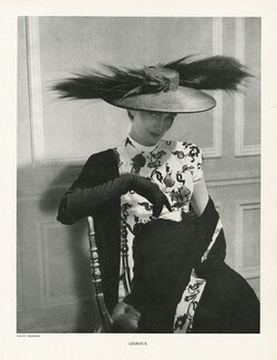 Legroux Soeurs 1946 Black Hat Feather, Photo Harry Meerson