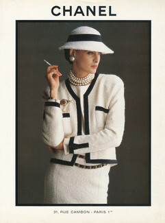Chanel, Dressmakers — Vintage original prints and images
