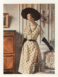 Balenciaga 1949 Ducharne, Photo Philippe Pottier