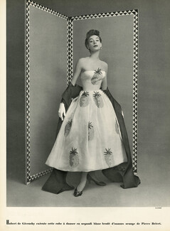 Givenchy 1953 Organdi brodé d'ananas, Pierre Brivet, Strapless Dress, Photo Philippe Pottier
