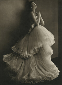 Christian Dior 1950 Strapless Dress, volants superposés, Evening Gown