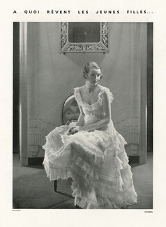 Chanel 1930 Evening Gown, Photo Edward Steichen