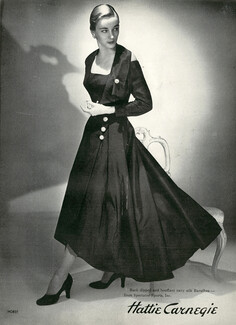 Hattie Carnegie 1950 Dinner Dress, Back dipped and bouffant, Photo Horst