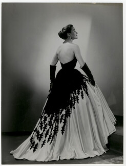 Nina Ricci 1953 Original Press Photo, "Duchesse de Langeais" Evening Gown, Photo Edgar Elshoud