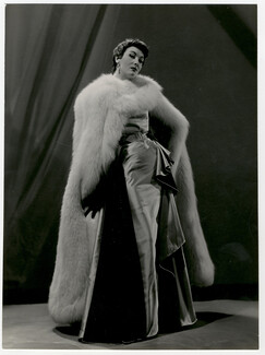 Nina Ricci 1953 Original Press Photo, "Lys Noir" Evening Gown, Photo Edgar Elshoud
