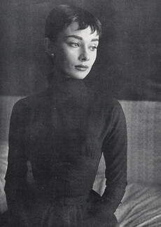 Audrey Hepburn, 1954 - Photo Cecil Beaton, Texte par Cecil Beaton, 3 pages