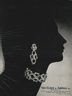 Van Cleef & Arpels (High Jewelry) 1970 Necklace, Earrings