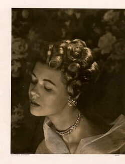 Guillaume (Hairstyle) 1947 Necklace, Earrings Boucheron, Photo Philippe Pottier
