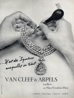 Van Cleef & Arpels 1961 Necklace Art Deco