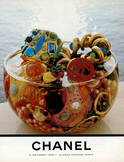 Chanel (Jewels) 1991