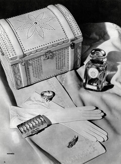 Hermès 1961 Fashion Goods, Box, Perfume, Gloves, Watch, Jewels...
